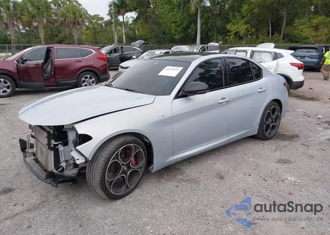 2024 Alfa Romeo Giulia Ti Rwd z USA, uszkodzony, nr VIN ZARFAMBN6R7680536